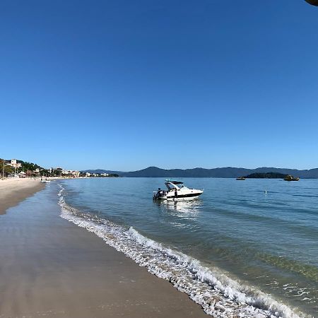 Lindo Apto, 50Metros Do Mar, Ideal Para Familias Florianópolis Εξωτερικό φωτογραφία